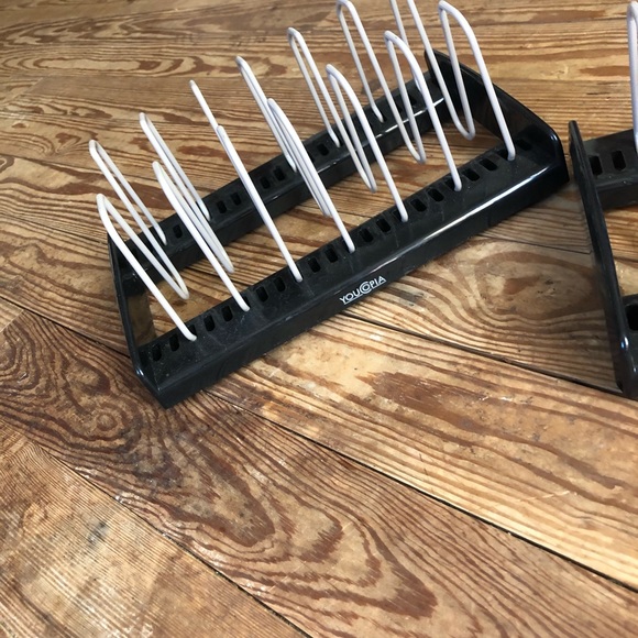 Kitchen Ware - Picture 3 of 3